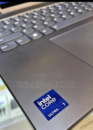 Photo - New Laptop Lenovo Yoga 7i 16GB Intel Core I7 SSD 1T