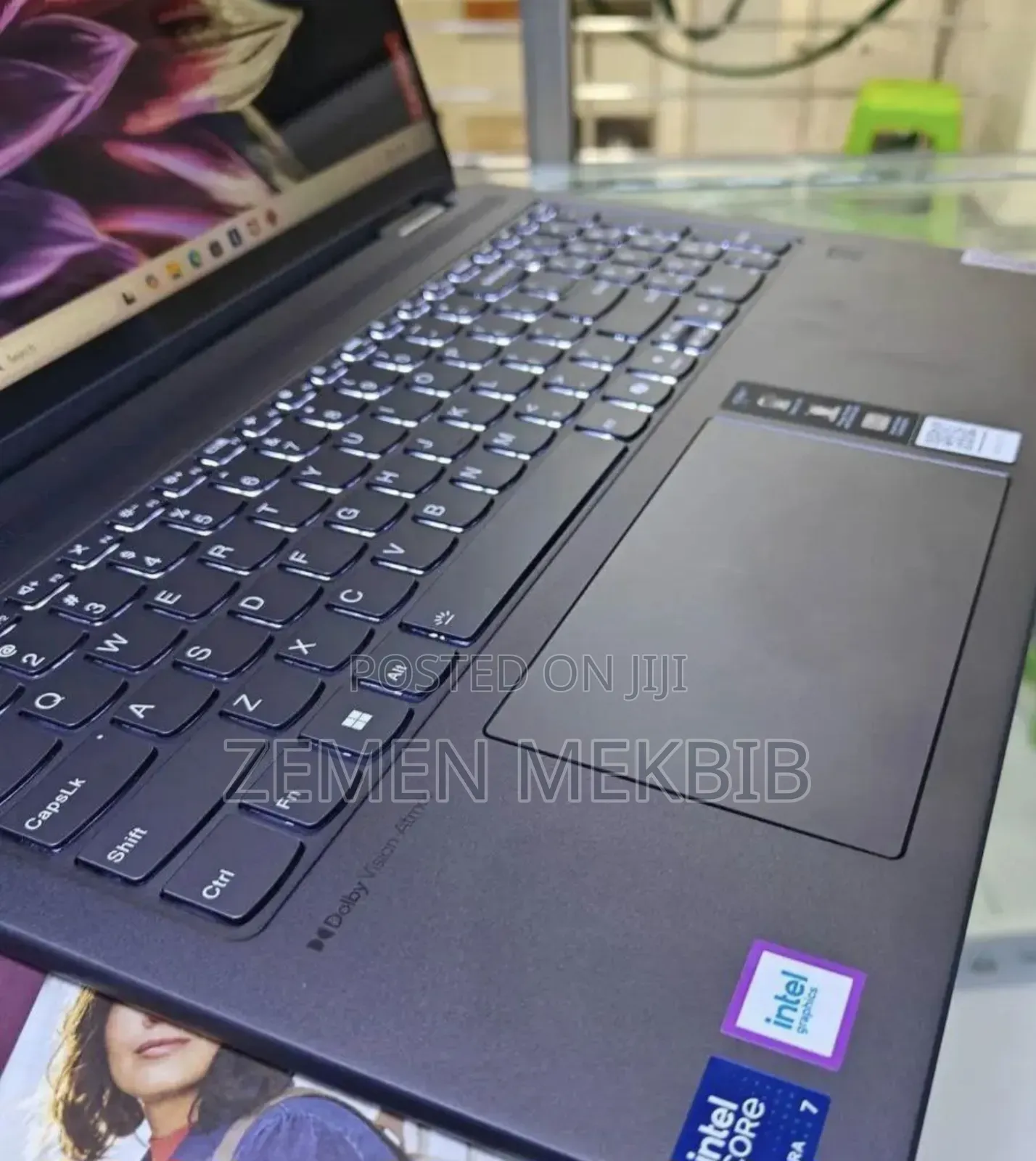 New Laptop Lenovo Yoga 7i 16GB Intel Core I7 SSD 1T