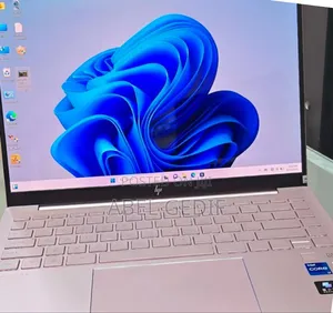 New Laptop HP Pavilion 14 16GB Intel Core I7 SSD 1T