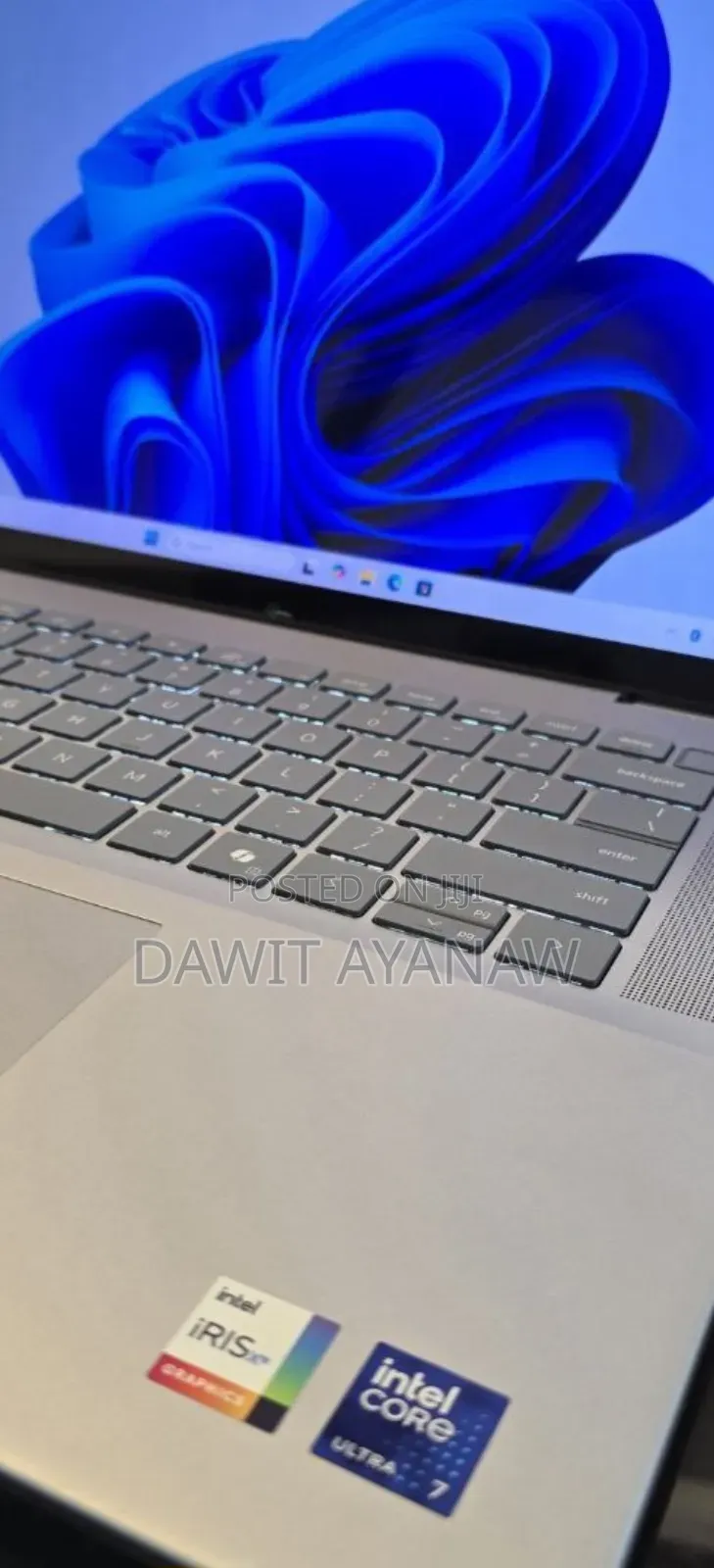 New Laptop Dell Inspiron 13 1318 16GB Intel Core Ultra 7 SSD 512GB