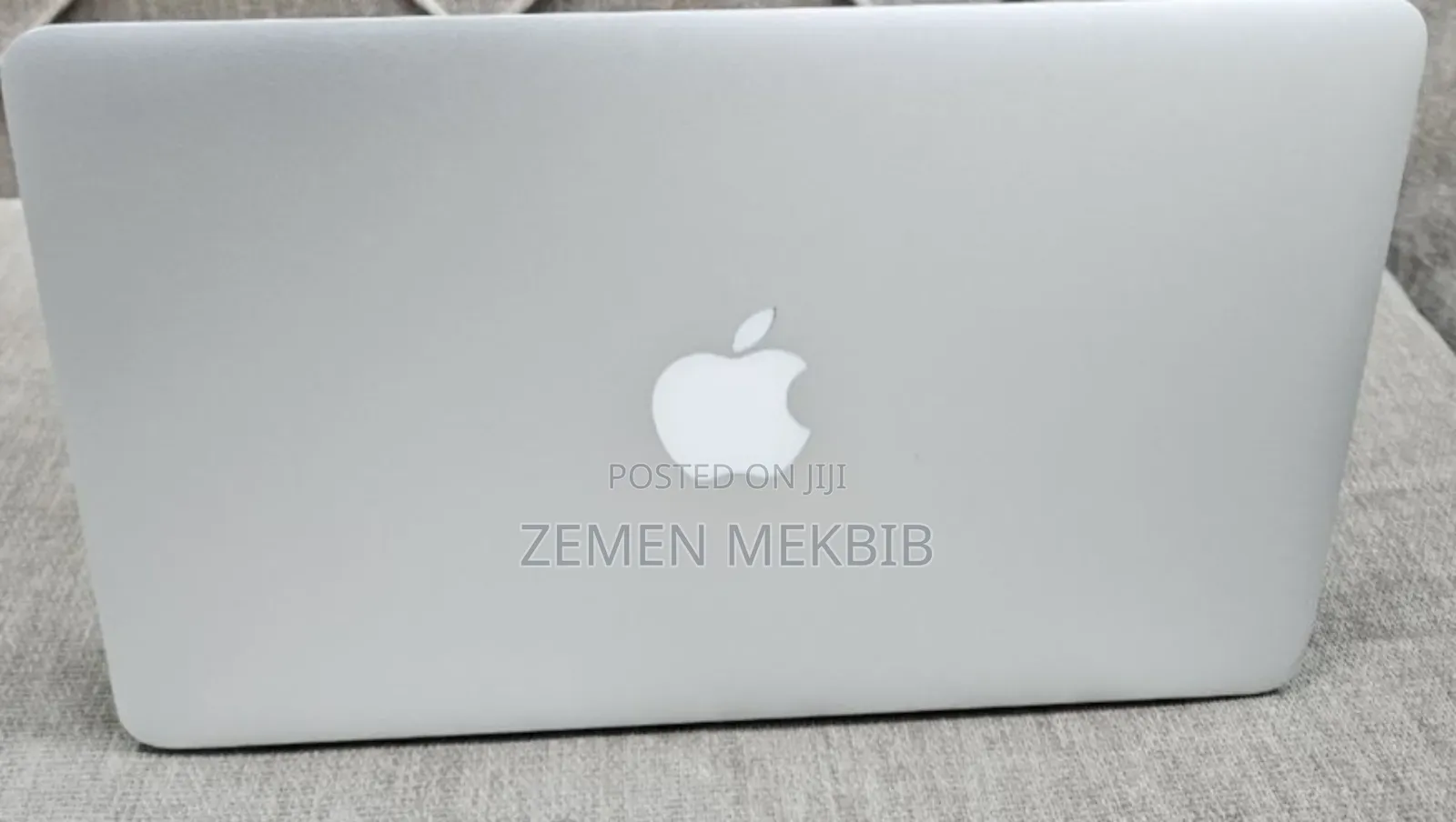 New Laptop Apple MacBook Pro 2015 4GB Intel Core I5 SSHD (Hybrid) 128GB