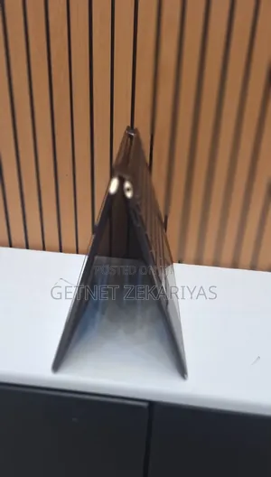 New Laptop HP Envy X360 16GB Intel Core I5 SSD 1T