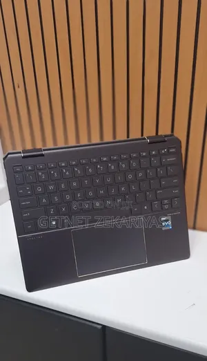 New Laptop HP Envy X360 16GB Intel Core I5 SSD 1T