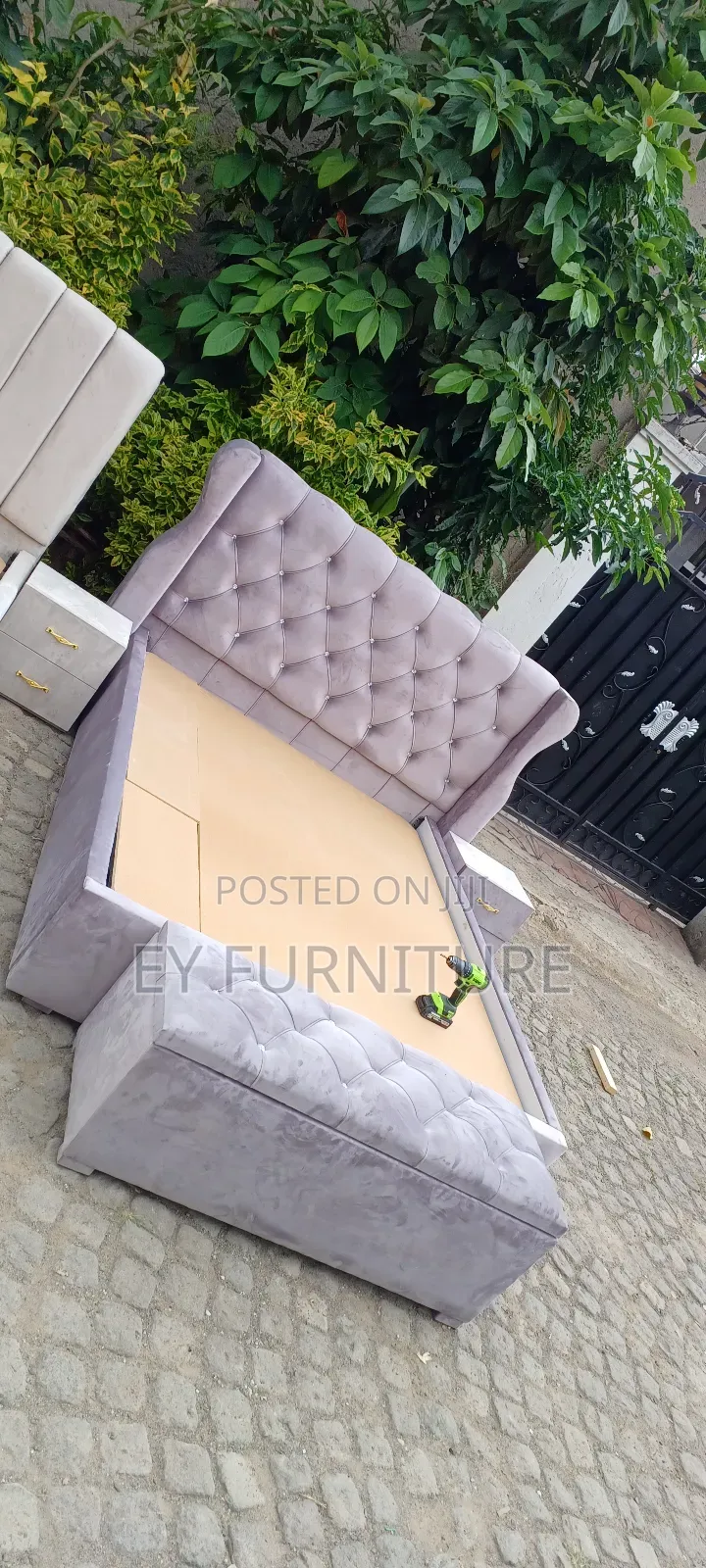 ተሰርቶ ያለቀ 1:50 አልጋዎች Bed Alga