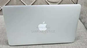 Laptop Apple MacBook Air 2015 4GB Intel Core I5 SSD 128GB
