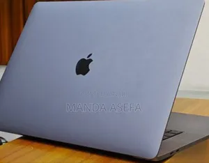 New Laptop Apple MacBook Pro 2019 32GB Intel Core i9 SSD 1T