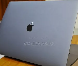 New Laptop Apple MacBook Pro 2019 32GB Intel Core i9 SSD 1T