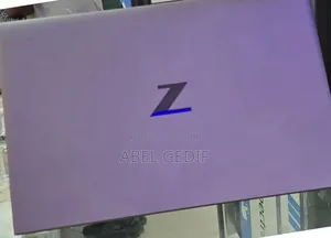 New Laptop HP ZBook Firefly 15 G7 16GB Intel Core I7 SSD 1T