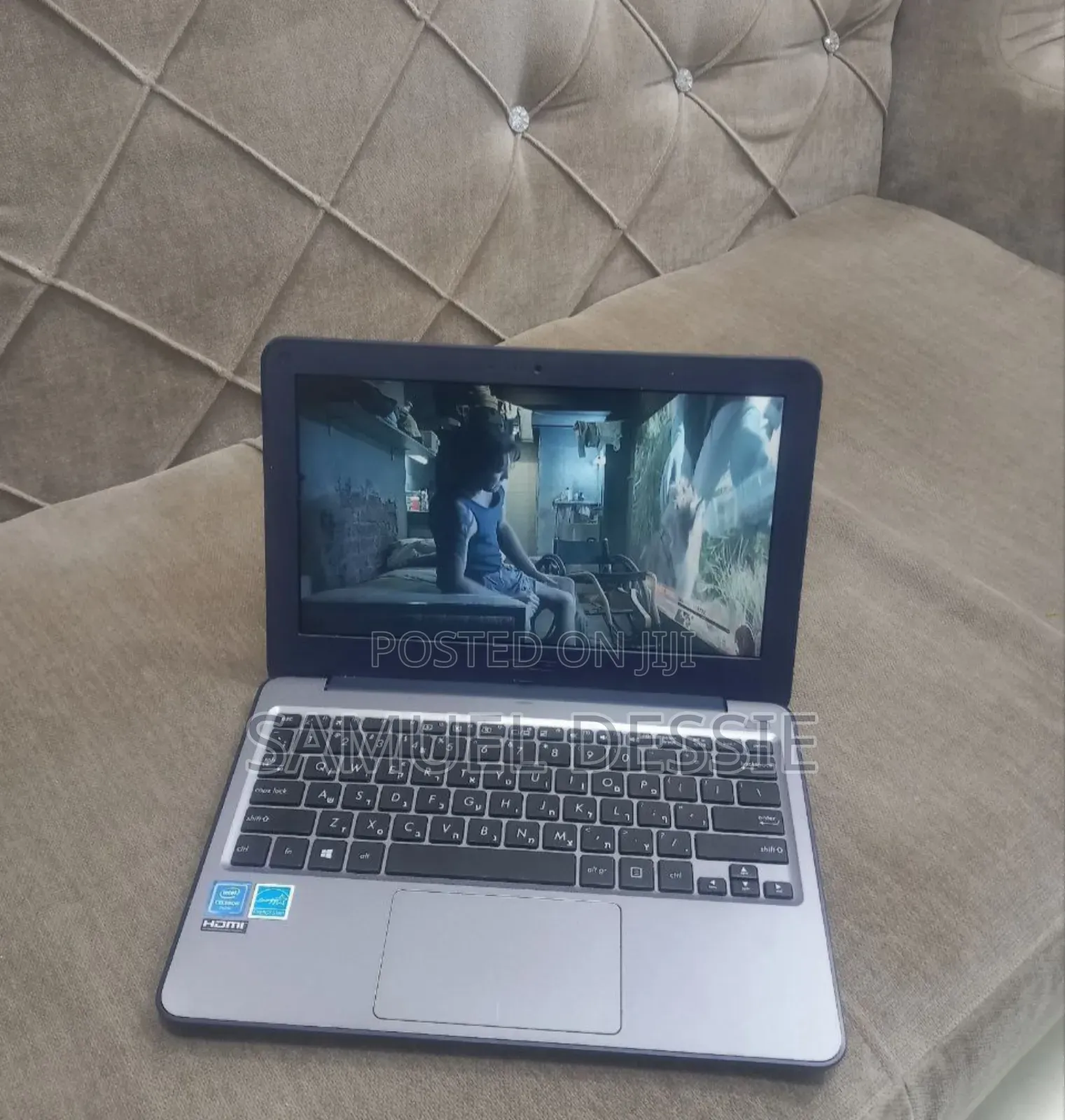 Laptop Asus 4GB Intel Celeron SSD 60GB