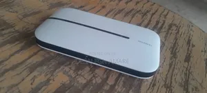 Photo - Huawei Roter