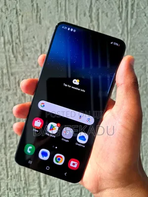 New Samsung Galaxy S22 5G 128 GB Black