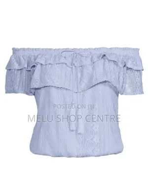 Photo - Top Shirt Iff the Shiulder Blue Lace
