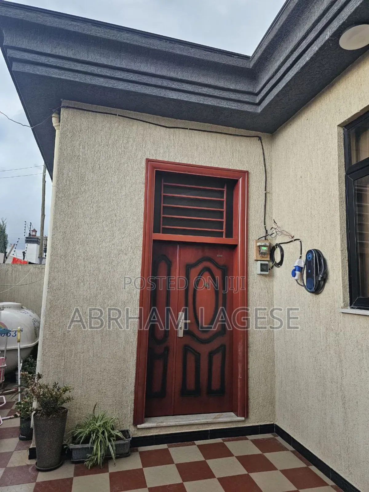 Furnished 4bdrm Villa in Lage Xafo, Yeka for sale