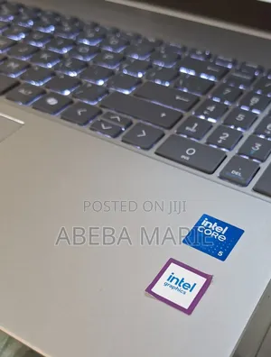 New Laptop HP Pavilion 17 16GB Intel Core Ultra 5 SSD 512GB