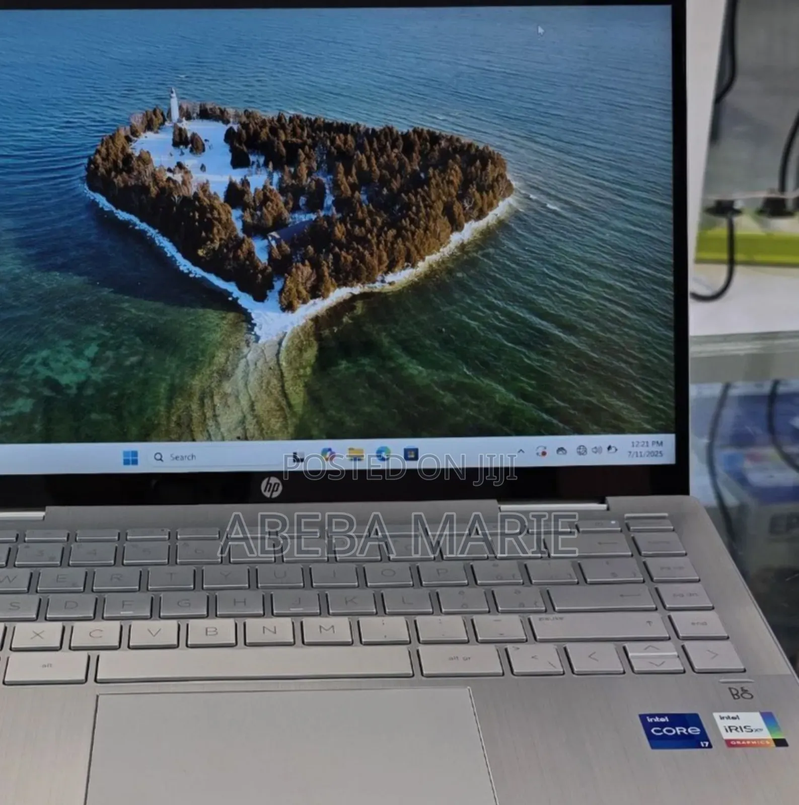 New Laptop HP Pavilion 13 16GB Intel Core I7 SSD 1T