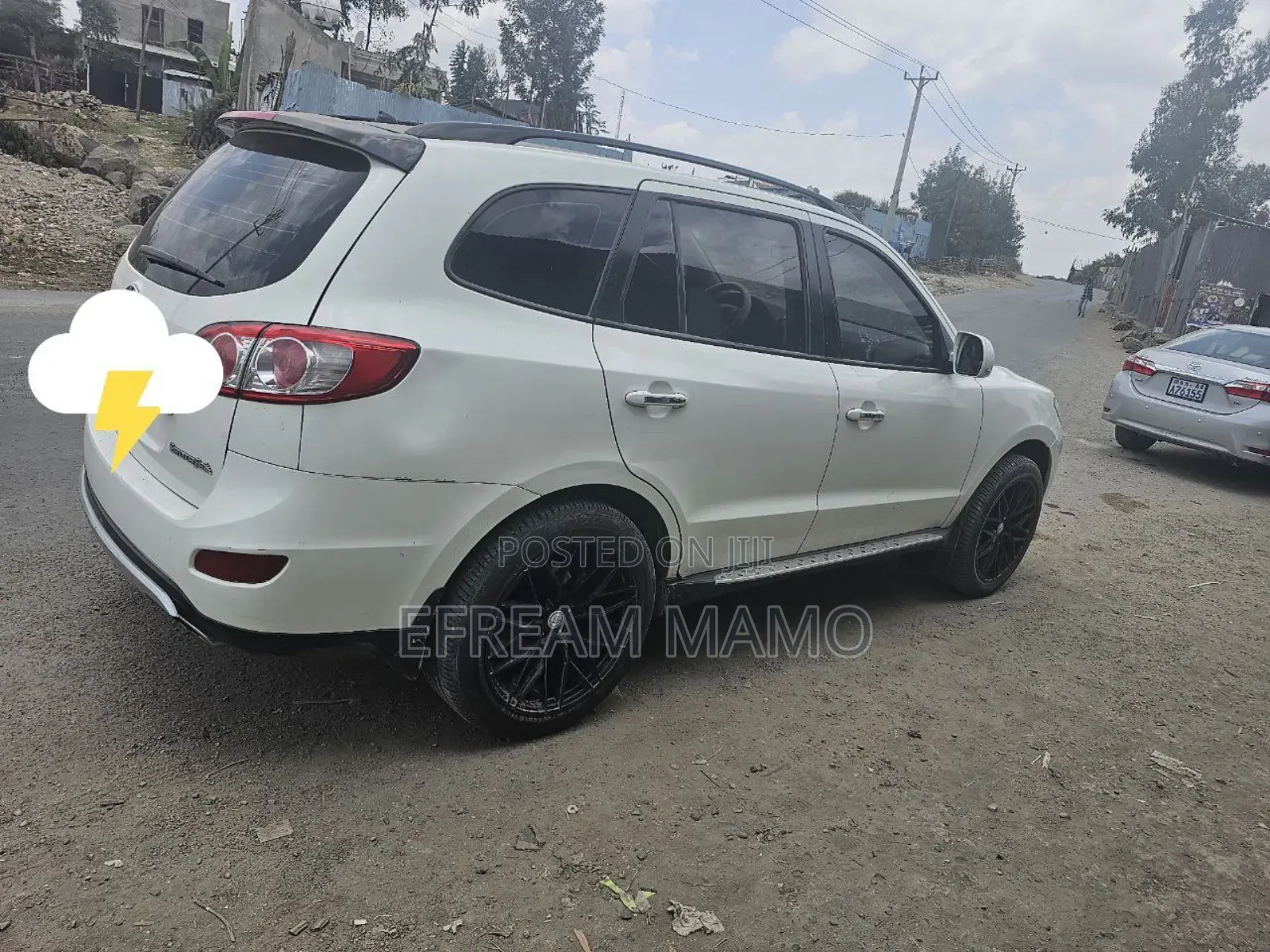 Hyundai Santa Fe 2013 White