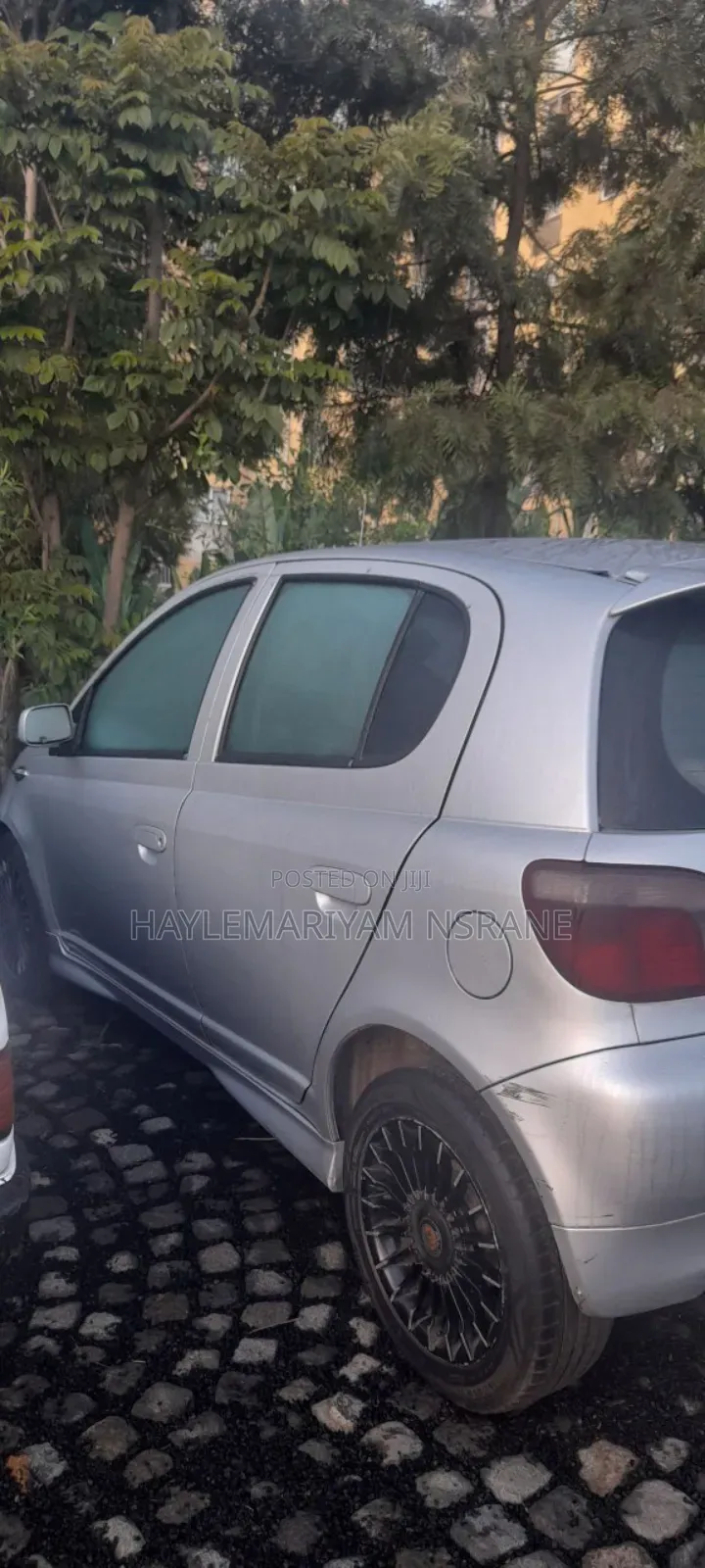 Toyota Platz 1.5 FWD 2001 Silver