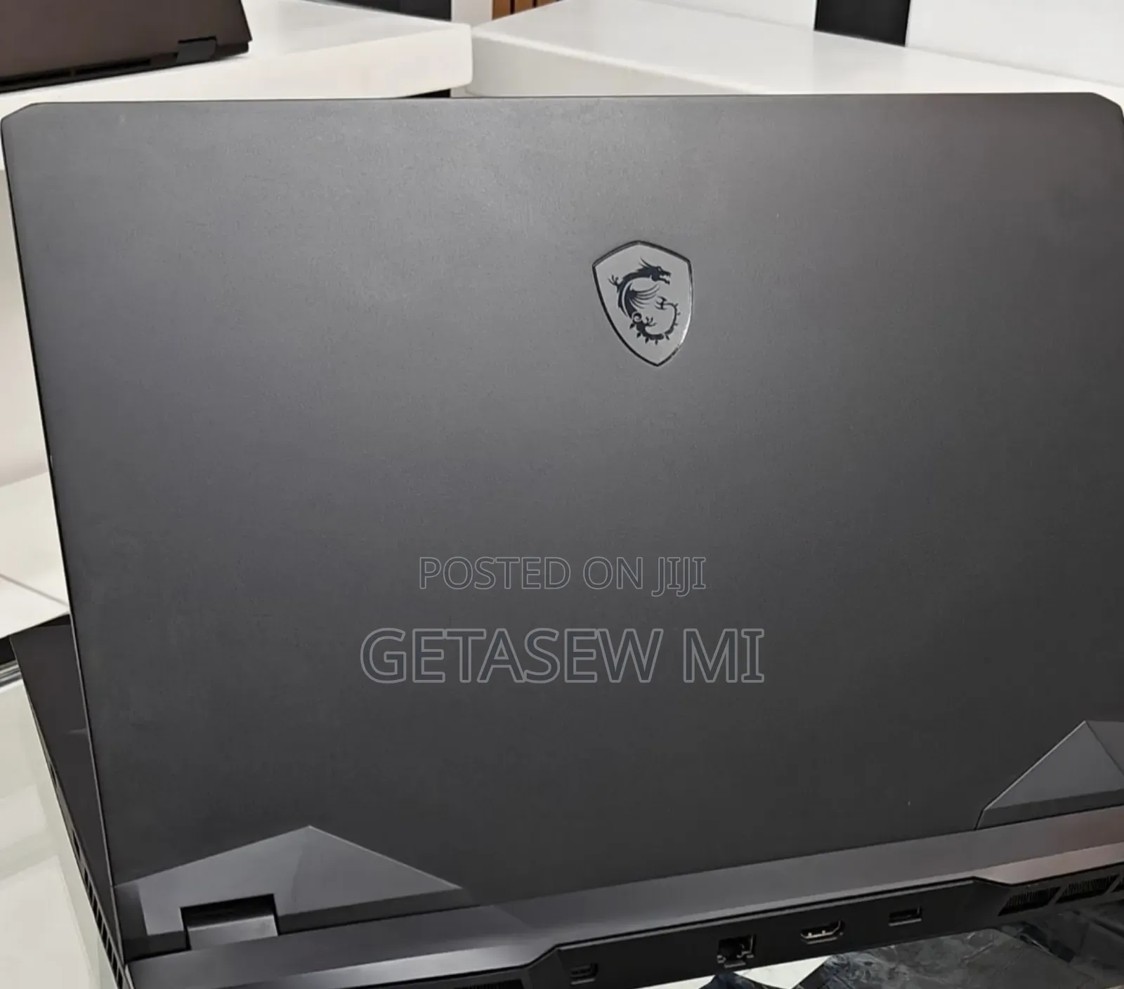 New Laptop MSI GP75 Leopard 16GB Intel Core I7 SSD 1T