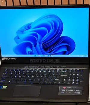 New Laptop MSI GP75 Leopard 16GB Intel Core I7 SSD 1T