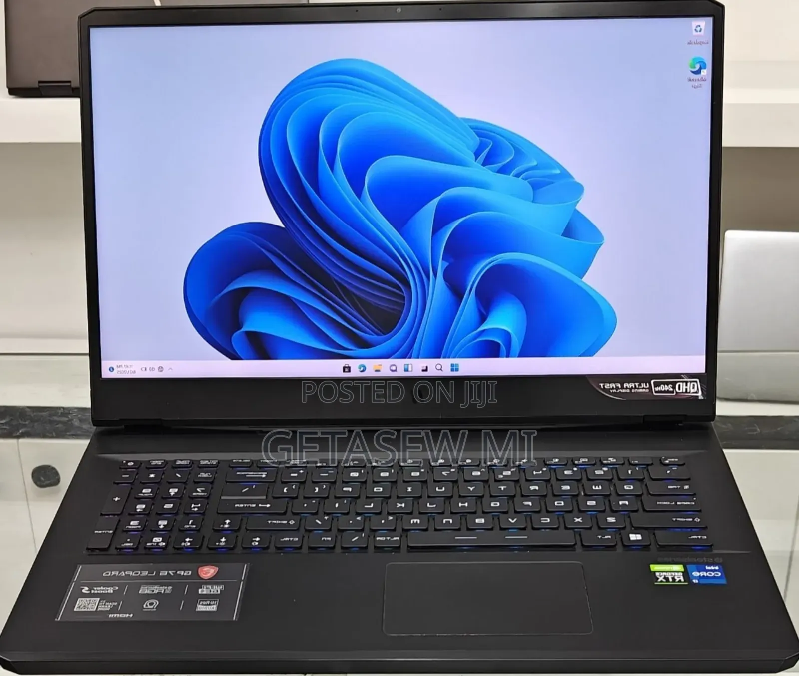 New Laptop MSI GP75 Leopard 16GB Intel Core I7 SSD 1T