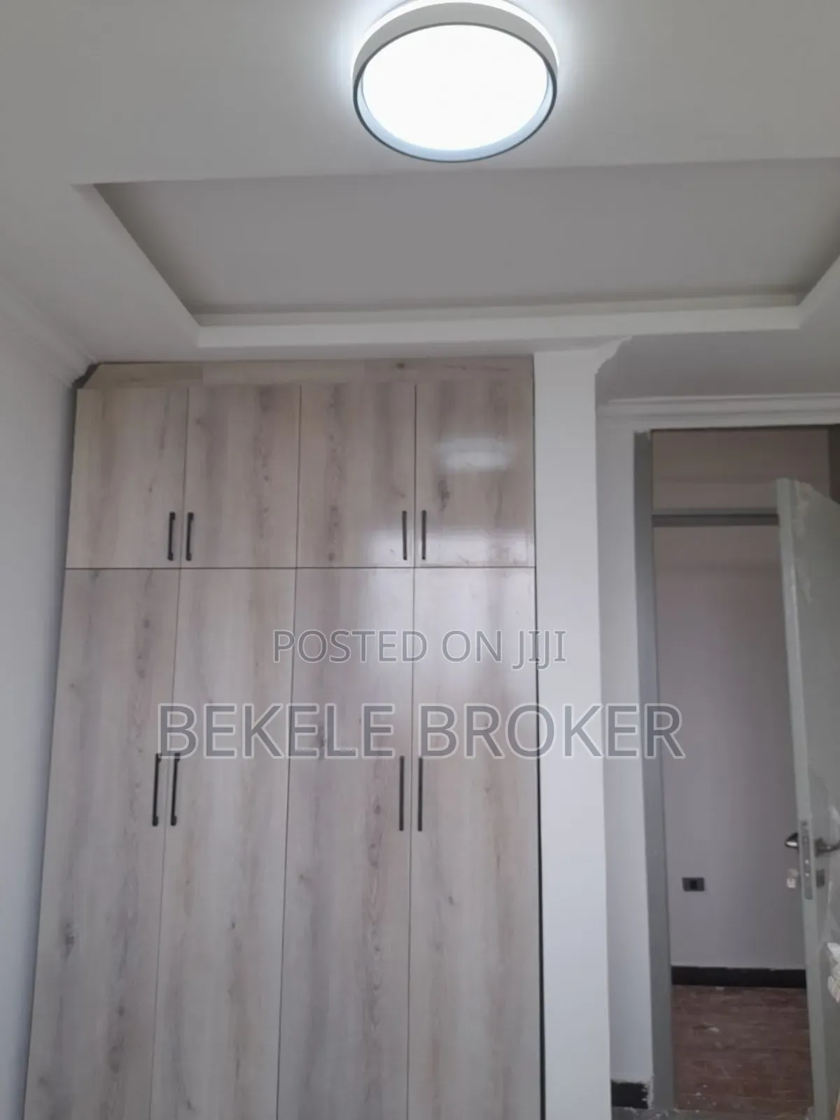 Furnished 3bdrm Apartment in አፓርትመንት, Bole for sale