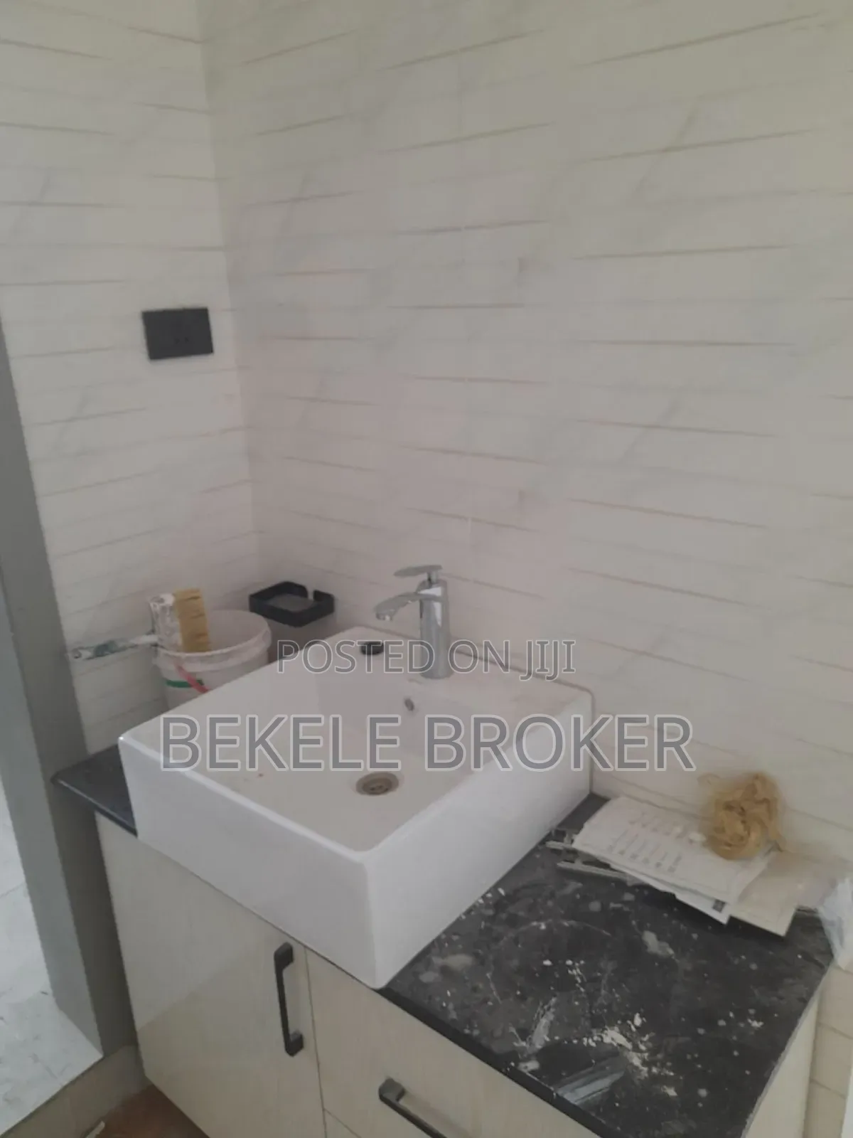 Furnished 3bdrm Apartment in አፓርትመንት, Bole for sale