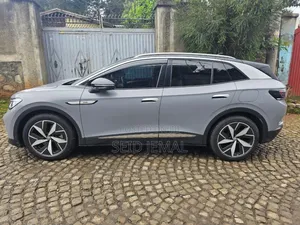 Volkswagen ID.4 2023 Silver