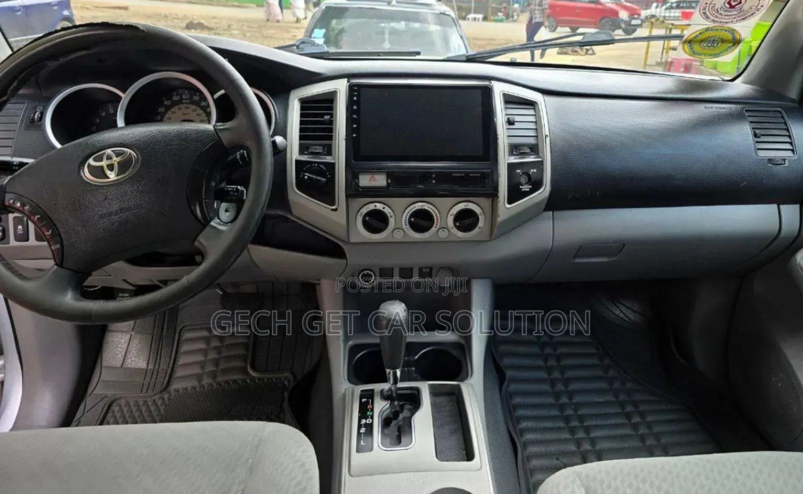 Toyota Tacoma 2012 Silver