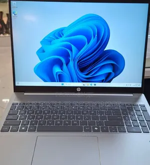 New Laptop HP Pavilion 15 16GB Intel Core Ultra 5 SSD 512GB