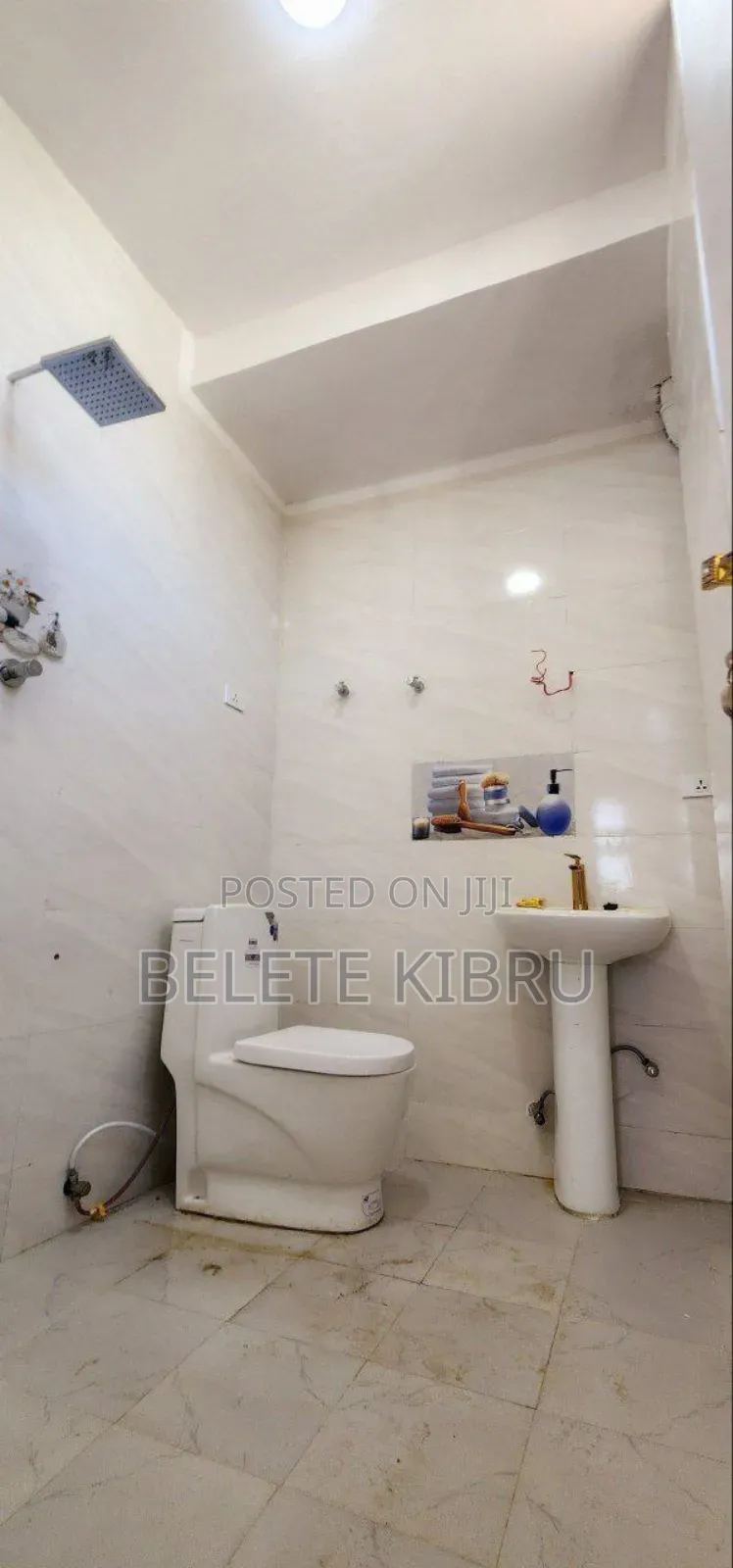 Furnished 3bdrm Condo in 40/60 ኮንዶሚንየም, Bole for sale