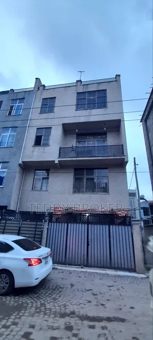 8bdrm House in Haile Garment, Nifas Silk-Lafto for sale