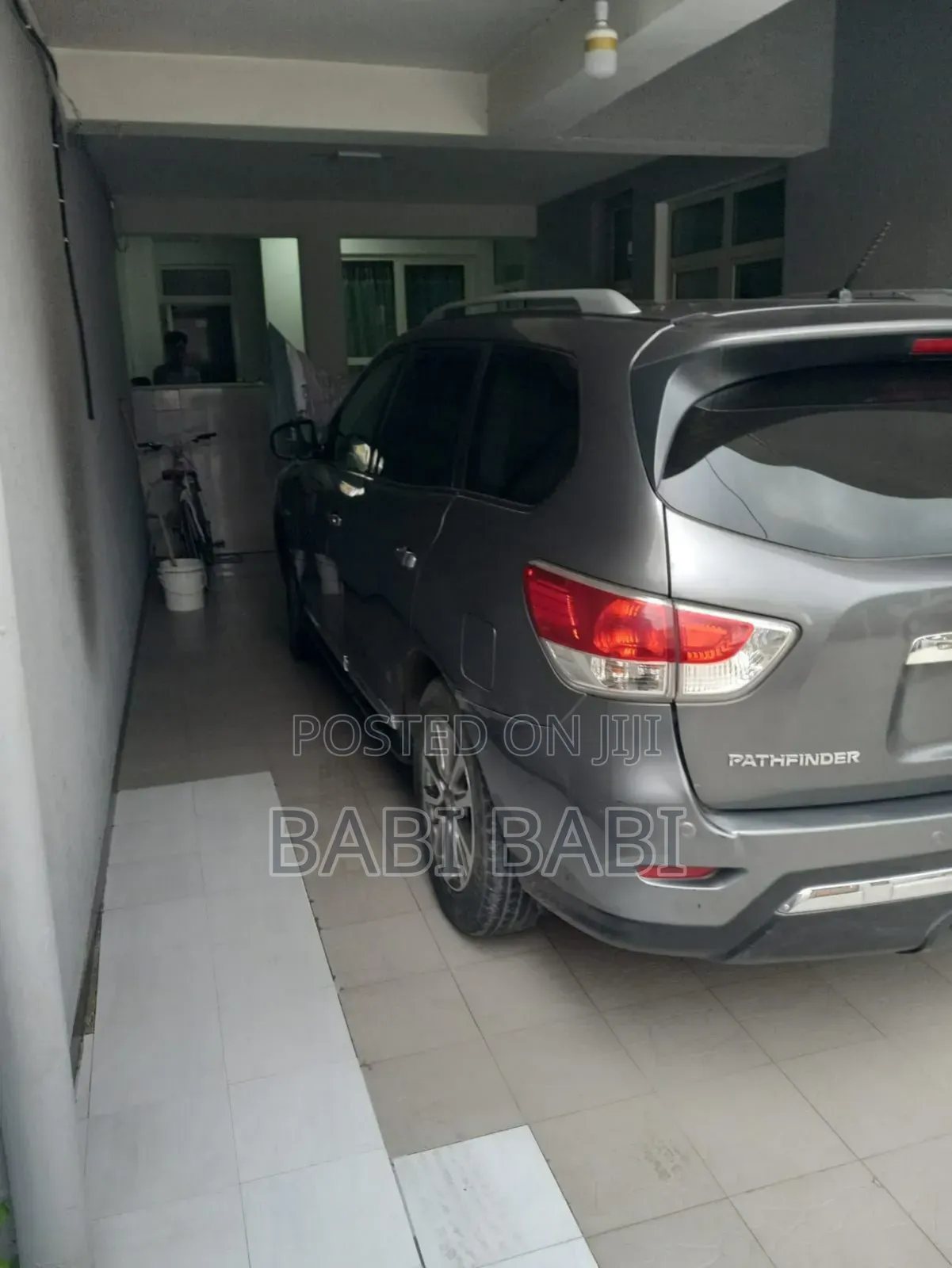 Nissan Pathfinder 2016 Gray