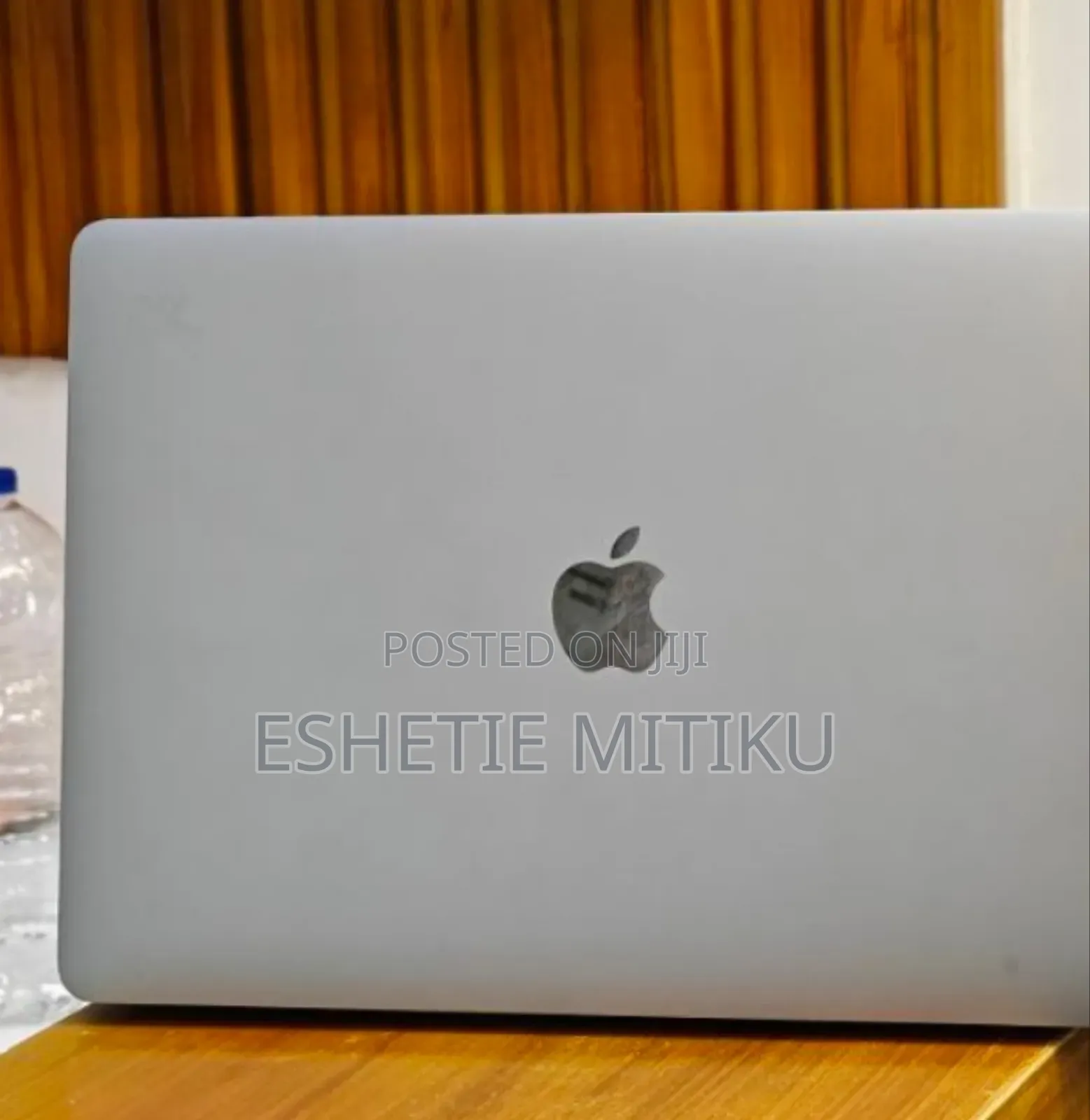 New Laptop Apple MacBook Air 2020 M1 8GB Intel Core I5 SSD 256GB
