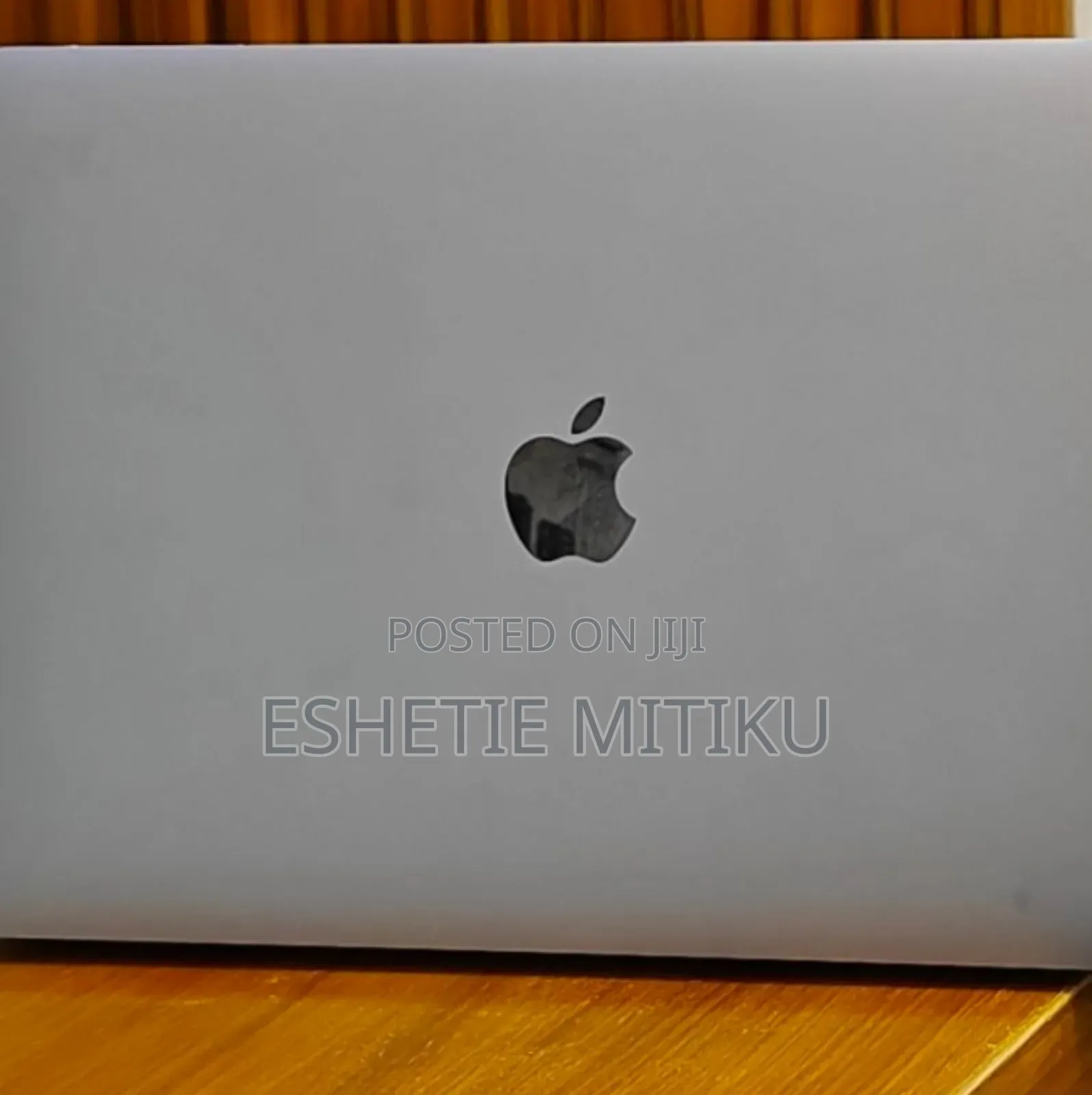 New Laptop Apple MacBook Air 2020 M1 8GB Intel Core I5 SSD 256GB