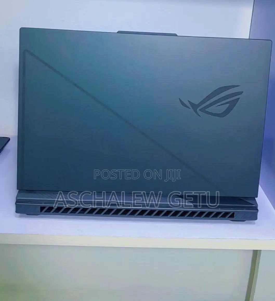 New Laptop Asus ROG Strix G15 16GB Intel Core I7 SSD 1T