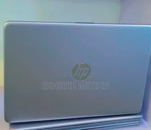 New Laptop HP 8GB Intel Core I7 SSD 256GB