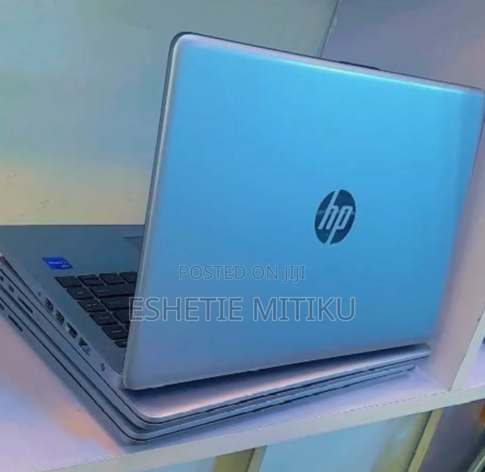 New Laptop HP 8GB Intel Core I7 SSD 256GB