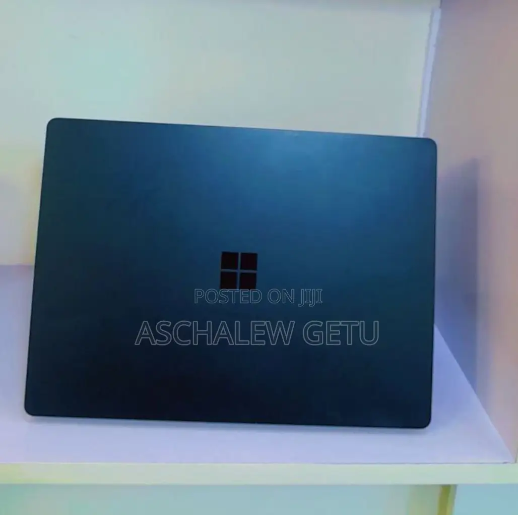 New Laptop Microsoft Surface 16GB Intel Core I7 SSD 512GB