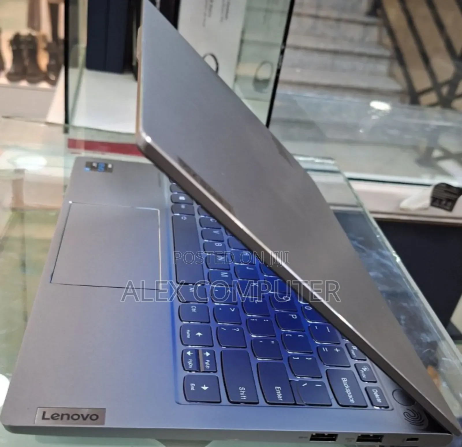 New Laptop Lenovo ThinkBook 13 16GB Intel Core I7 SSD 512GB