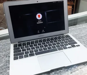 New Laptop Apple MacBook Air 2015 4GB Intel Core I5 SSD 128GB