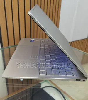 New Laptop HP Pavilion 15 16GB Intel Core I5 SSD 1T