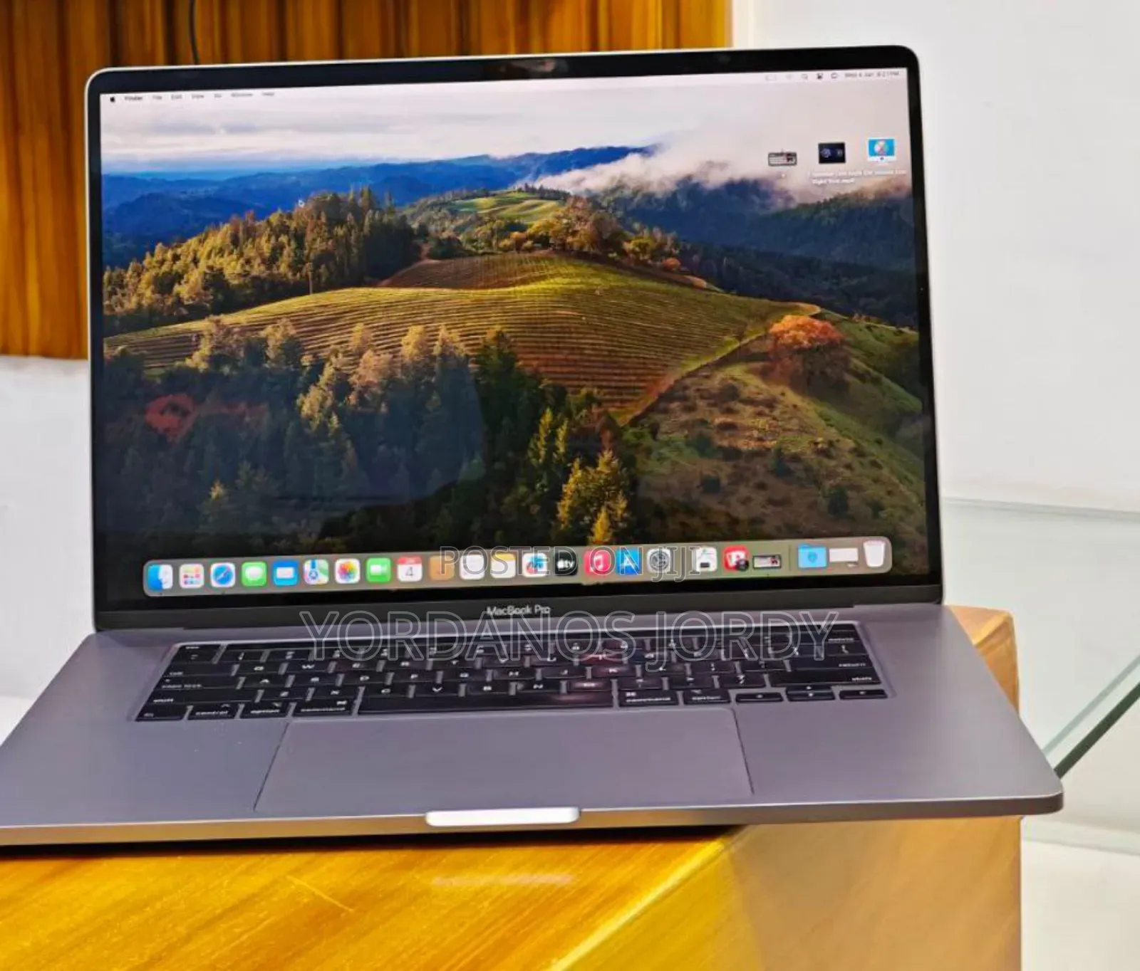 New Laptop Apple MacBook Pro 2019 64GB Intel Core I9 SSD 512GB