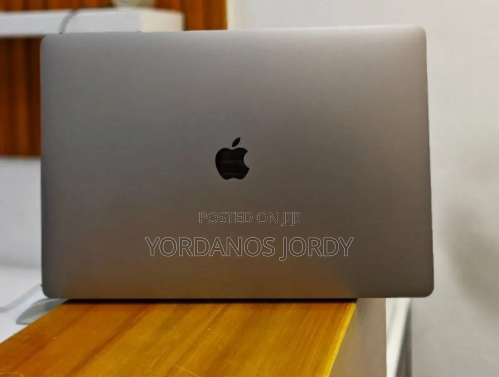 New Laptop Apple MacBook Pro 2019 64GB Intel Core I9 SSD 512GB