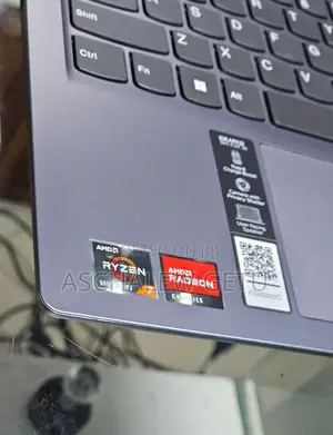 New Laptop Lenovo Ideapad 3 16GB AMD Ryzen 7 SSD 512GB