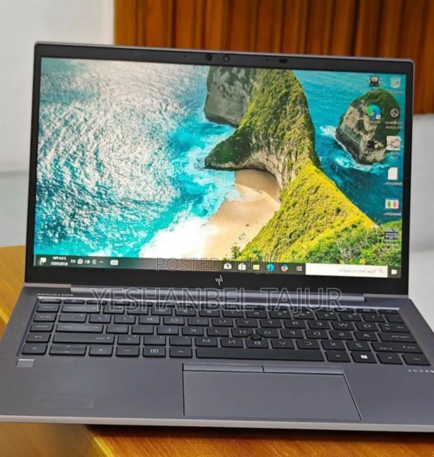 New Laptop HP ZBook Firefly 15 G7 16GB Intel Core I7 SSD 512GB