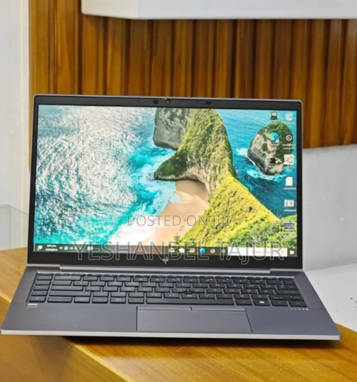 New Laptop HP ZBook Firefly 15 G7 16GB Intel Core I7 SSD 512GB