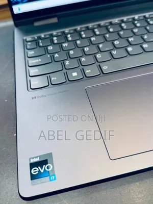 New Laptop Lenovo Yoga 7i 16GB Intel Core i7 SSD 512GB