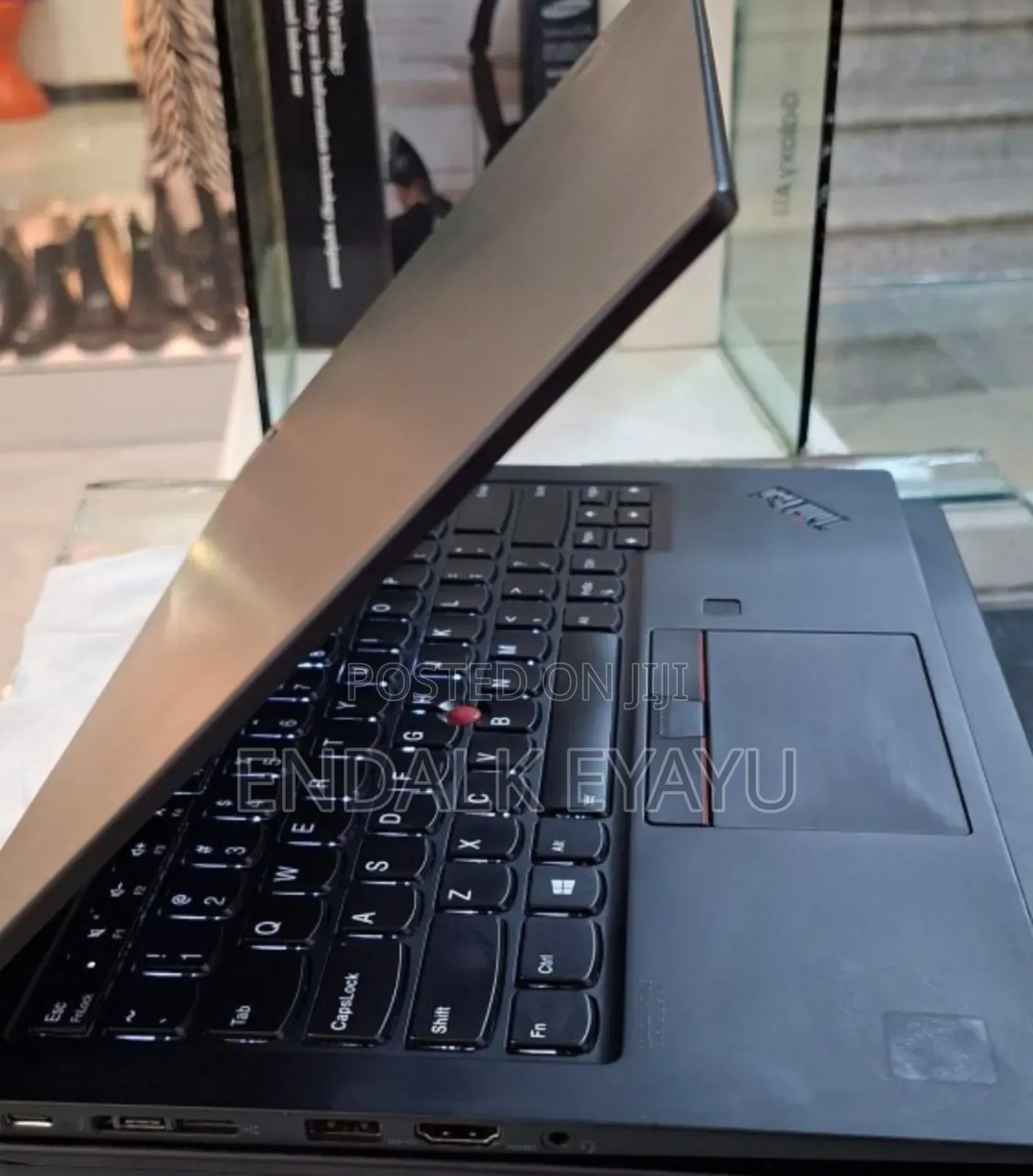 New Laptop Lenovo ThinkPad X1 Carbon 16GB Intel Core i7 SSD 512GB