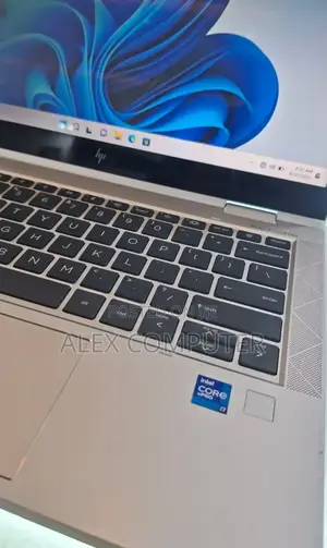 New Laptop HP EliteBook 830 G8 32GB Intel Core I7 SSD 512GB