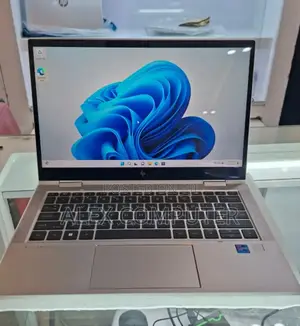 New Laptop HP EliteBook 830 G8 32GB Intel Core I7 SSD 512GB